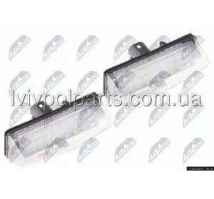 Підсвітка номерного знаку OE 8120476010 Lexus Ct200H -2010, Nx 2014-, Rx 2015- Підсвітка номерного знаку OE 8120476010 Lexus Ct200H -2010, Nx 2014-, Rx 2015-