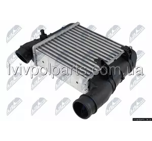 Радіатор охолодження повітря інтеркулер OE код 8E0145805F Audi A4/S4 (00-) 1.9 Tdi Радіатор охолодження повітря інтеркулер OE код 8E0145805F Audi A4/S4 (00-) 1.9 Tdi